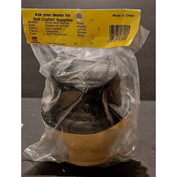 Mangelsen's Doll Craftin' Lot: Hobo Clown Head, 2 Pairs White Hands, Black Boots - Picture 4 of 14